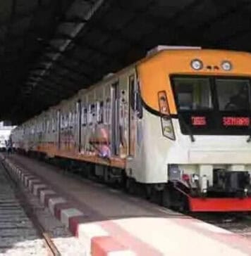KAI Siagakan Ribuan Petugas Antisipasi Banjir KAI Siagakan Ribuan Petugas Antisipasi Banjir