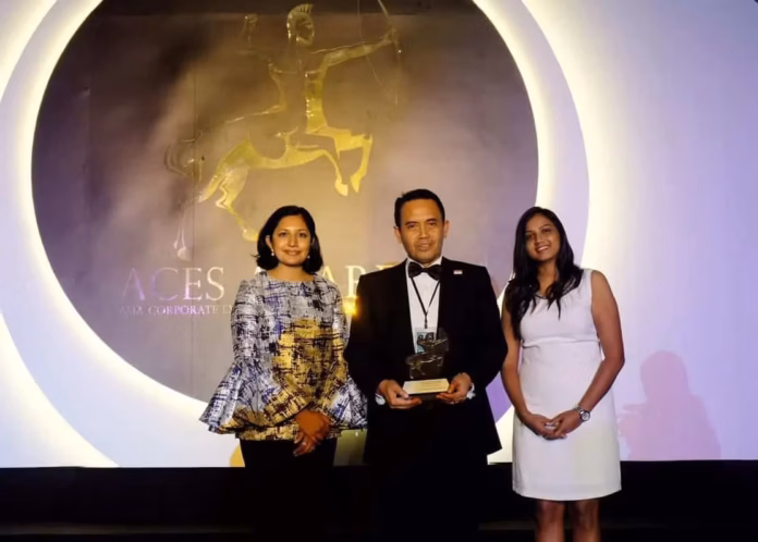 Telkom Dinobatkan sebagai Perusahaan Idaman di Asia Telkom Dinobatkan sebagai Perusahaan Idaman di Asia