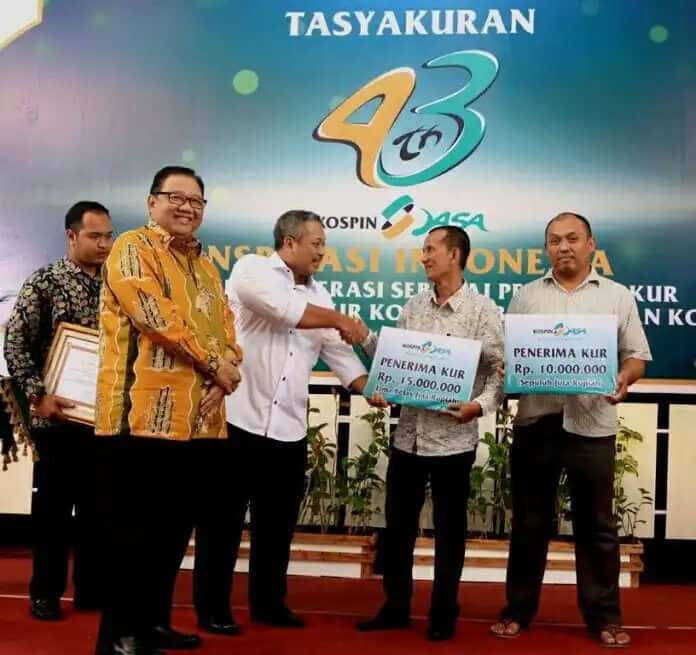 Kospin Jasa Resmi Sebagai Koperasi Penyalur KUR Pertama