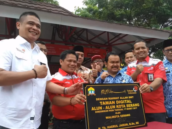 Infrastruktur Internet Cepat, Telkom-Pemkot Serang Hadirkan Taman Digital Infrastruktur Internet Cepat, Telkom-Pemkot Serang Hadirkan Taman Digital