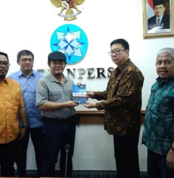 Gubernur Kepri Dukung Terbentuknya IWO Karimun Gubernur Kepri Dukung Terbentuknya IWO Karimun