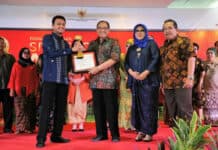 Menkop dan UKM Beri Penghargaan Bagi 21 UKM Inspiratif