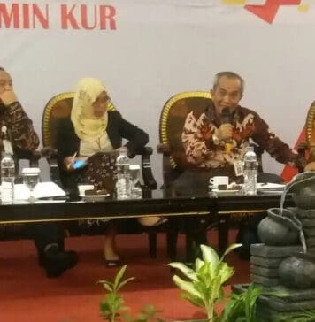 Pemerintah Tetapkan Pagu Subsidi KUR 2018 Senilai Rp 13.66 T Pemerintah Tetapkan Pagu Subsidi KUR 2018 Senilai Rp 13.66 T