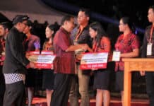 Mahasiswa Peserta GMP Terima Dana Bantuan Wirausaha Pemula