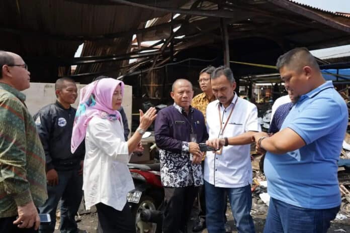 Kemenkop Akan Kucurkan Bantuan WP kepada Pedagang Korban Kebakaran Pasar Gedebage