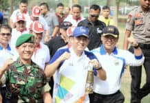 Tarian Sekapur Sirih Sambut Kirab Obor Asian Games di Jambi