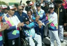 Mayarakat Ternate Antusias Sambut Pawai Obor Asian Para Games 2018 Mayarakat Ternate Antusias Sambut Pawai Obor Asian Para Games 2018