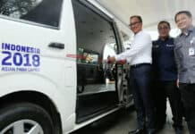 Mensos Resmikan Mobil Akses Atlet Asian Para Games Mensos Resmikan Mobil Akses Atlet Asian Para Games
