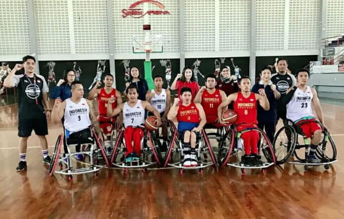 Yayuk Basuki Suntik Motivasi Tim Bola Basket Kursi Roda Indonesia