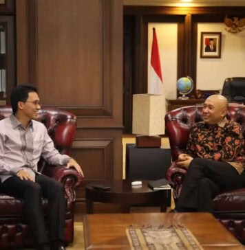 Kembangkan UMKM, Kemenkop Jajaki Kerja Sama Dengan Bukalapak Kembangkan UMKM, Kemenkop Jajaki Kerja Sama Dengan Bukalapak