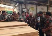 Kemitraan Eksportir Furnitur dengan UKM Dibangun