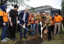 Jaringan Alumni Belanda di Indonesia Dukung Gerakan Tanam Pohon