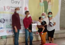 Program Baksos SK.id Bagikan 800 Sembako di Tiga Titik Wilayah Ibukota