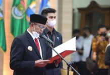 Gubernur Wahidin Halim melantik Bupati Pandeglang dan Walikota Tangsel