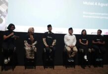 Film Pesantren : Kisah Kehidupan Para Santri di Layar Lebar, Mulai Tayang di Bioskop 4 Agustus 2022 Film Pesantren : Kisah Kehidupan Para Santri di Layar Lebar, Mulai Tayang di Bioskop 4 Agustus 2022