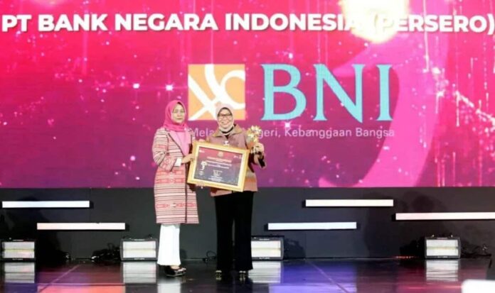 BNI Sabet 2 Penghargaan OJK, Aktif Akuisisi Nasabah Pelajar