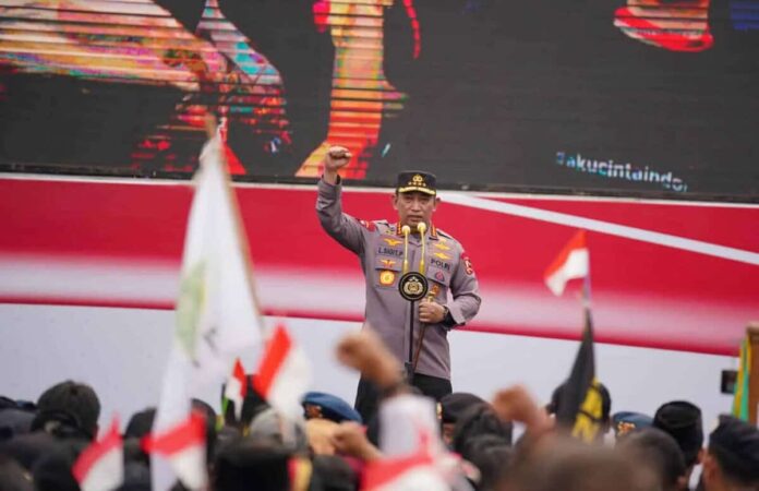 Kirab Merah Putih, Kapolri: Jaga Semangat Persatuan untuk Menuju Indonesia Emas 2045