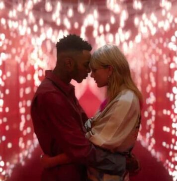 Lirik Lagu Lover dan Terjemahan – Taylor Swift Lirik Lagu Lover dan Terjemahan - Taylor Swift