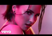 Lirik Lagu Cool For The Summer dan Terjemahan - Demi Lovato (Got My Mind On Your Body And Your Body)