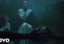 Lirik Lagu Team dan Terjemahan - Lorde