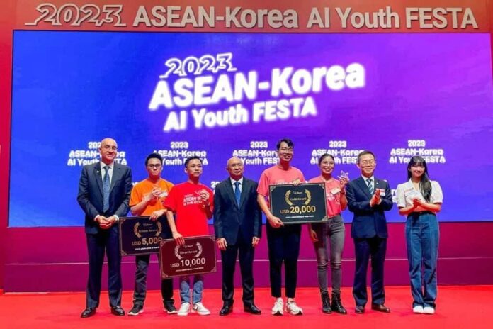 Hadiri ASEAN-Korea AI Youth Festa, Menkop UKM Ajak Korea Perkuat Pemberdayaan UMKM Lewat Transformasi Digital