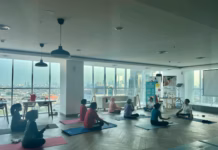 Berikan Kelembutan Bagi Lansia di Tahun Emasnya melalui kegiatan Yoga di Senior Living Care Berikan Kelembutan Bagi Lansia di Tahun Emasnya melalui kegiatan Yoga di Senior Living Care