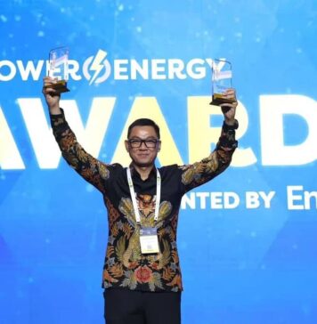 Darmawan Prasodjo Raih Male Executive Of The Year Enlit Asia Power Energy Awards 2023
