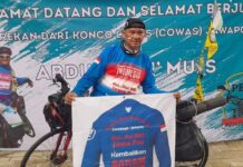 Abdul Muis Gowes Surabaya - Jakarta,Tuntut Tunjangan Dana Hari Tua Para Mantan Wartawan Jawa Pos