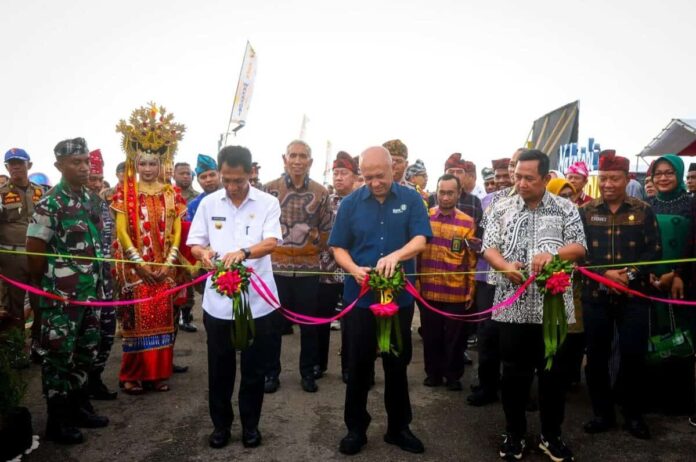 Menkop UKM: Rumput Laut Wakatobi Potensial Jadi Penggerak Hilirasi Nasional Menkop UKM: Rumput Laut Wakatobi Potensial Jadi Penggerak Hilirasi Nasional