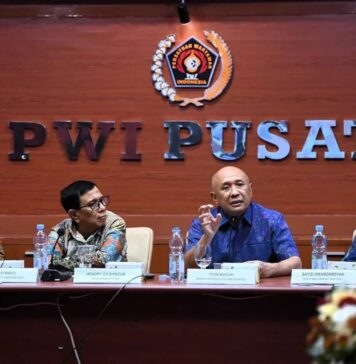 Menkop UKM Ajak Pelaku UMKM Perempuan Garap Sektor Produksi Pangan Menkop UKM Ajak Pelaku UMKM Perempuan Garap Sektor Produksi Pangan