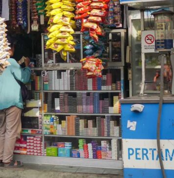 Kemenkop UKM Tidak Pernah Melarang Warung Madura untuk Beroperasi 24 Jam