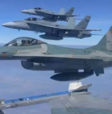 Persiapan Pelantikan Presiden, TNI AU kerahkan 4 F-16 Kawal Pesawat Tamu Negara