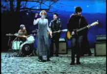 Lirik Lagu Kiss Me – Sixpence None The Richer Lirik Lagu Kiss Me - Sixpence None The Richer