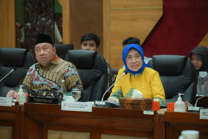 Ketua_Komisi_X_DPR_RI_Hetifah_Sjaifudian_dalam_rapat_yang_dilaksanakan_di_Gedung_Nusantara_I__DPR_RI20250203203745
