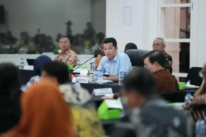 4808pimpin-rakor-lintas-k-l-terkait-perubahan-perpres-43-2022-wamenpora-taufik-pemuda-pegang-peran-strategis-pembangunan-bangsa