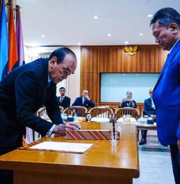 Pelantikan Pjs. Rektor Universitas Pancasila: Prof. Dr. Adnan Hamid Siap Jalankan Amanah