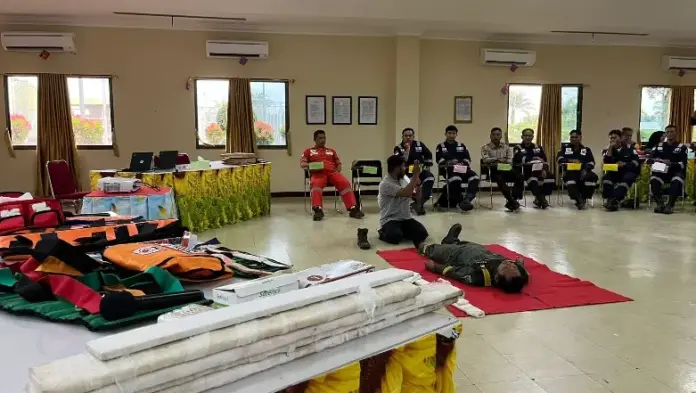 Komitmen K3, SKK Migas PetroChina Adakan Pelatihan Pertolongan Pertama Bersama Disnaker dan PMI