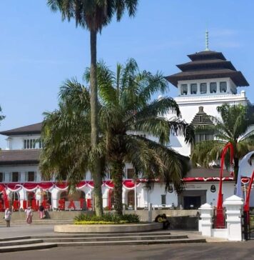 5 Strategi Memilih Kost Bandung Dekat Kampus dengan Akses Transportasi Mudah 5 Strategi Memilih Kost Bandung Dekat Kampus dengan Akses Transportasi Mudah