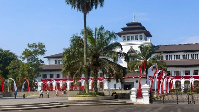 5 Strategi Memilih Kost Bandung Dekat Kampus dengan Akses Transportasi Mudah